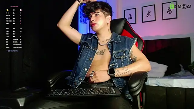 Snapshot of LyleBennett_ chatting on 20, 3, 2026 LyleBennett online show from 20, 3, 2026