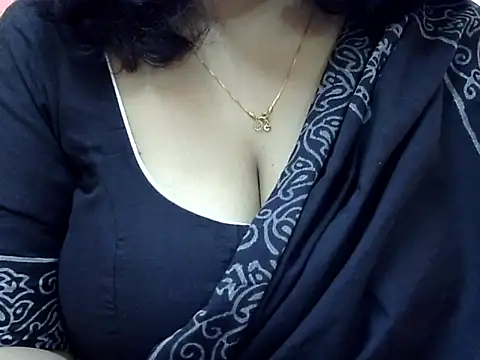 Snapshot of Riya_riyaa chatting on 21, 12, 2024 Riya riyaa online show from 21, 12, 2024