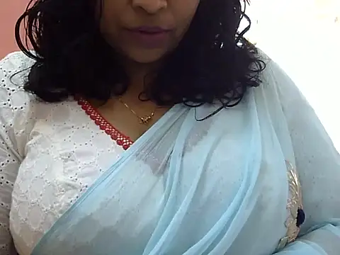 Snapshot of Riya_riyaa chatting on 22, 12, 2024 Riya riyaa online show from 22, 12, 2024