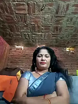 Snapshot of Suman007 chatting on 17, 12, 2024 Suman007 online show from 17, 12, 2024