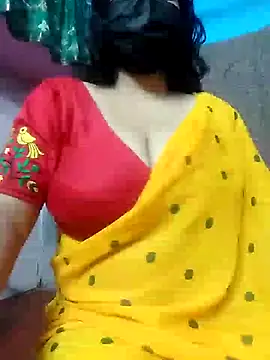 BERRY 00 online show from 3, 2, 2025