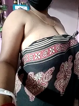 BERRY 00 online show from 18, 4, 2026