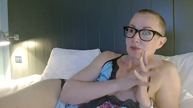 Snapshot of ELEGANT-ARIA36 chatting on 22, 3, 2026 ELEGANT-ARIA36 online show from 22, 3, 2026