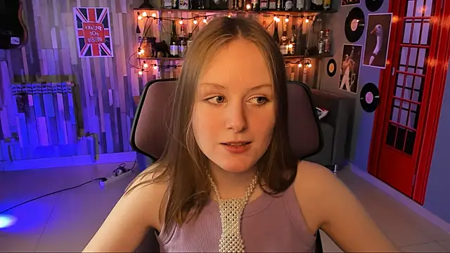 VivienLeeigh online show from 5, 12, 2024