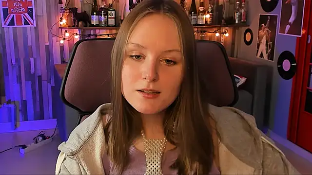 VivienLeeigh online show from 5, 12, 2024
