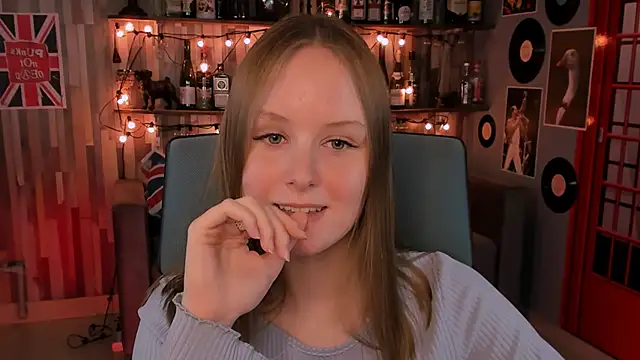 VivienLeeigh online show from 24, 12, 2024