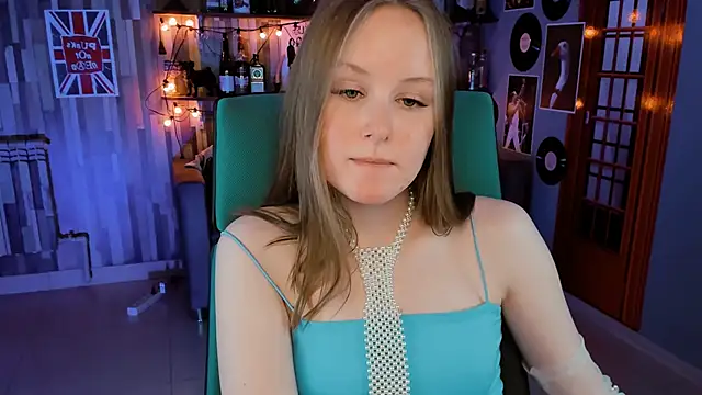 VivienLeeigh online show from 30, 12, 2024