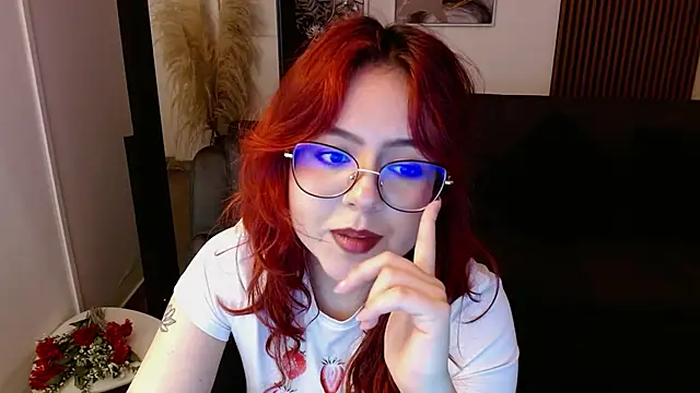 crimson tati  online show from 22, 2, 2025