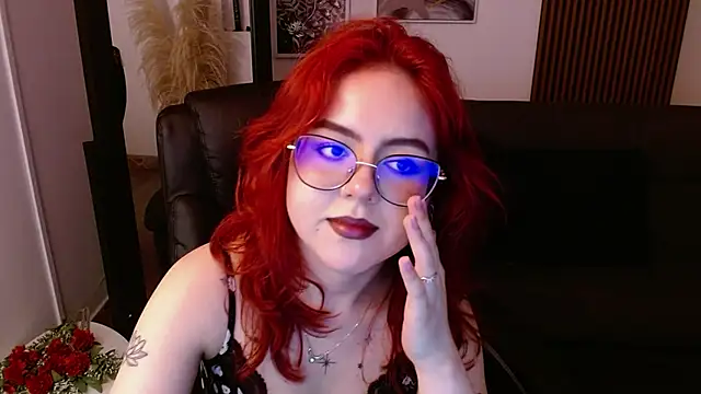 crimson tati  online show from 12, 3, 2025