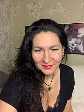 Snapshot of Tina_Moretti chatting on 12, 2, 2025 Tina Moretti online show from 12, 2, 2025
