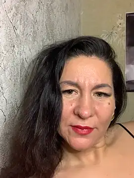 Snapshot of Tina_Moretti chatting on 20, 3, 2025 Tina Moretti online show from 20, 3, 2025
