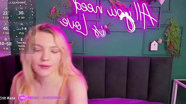 Fluffy Monica online show from 10, 4, 2026