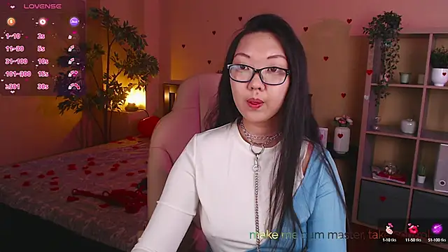 Marine Vact online show from 12, 2, 2025