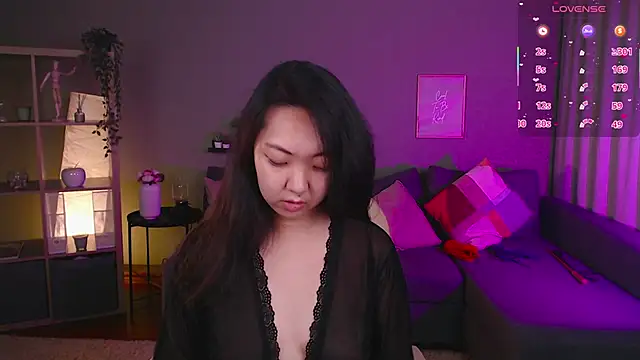 Marine Vact online show from 27, 9, 2025