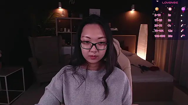 Marine Vact online show from 3, 10, 2025