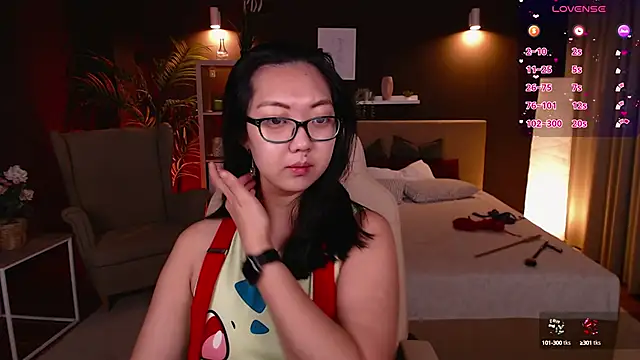 Marine Vact online show from 6, 10, 2025