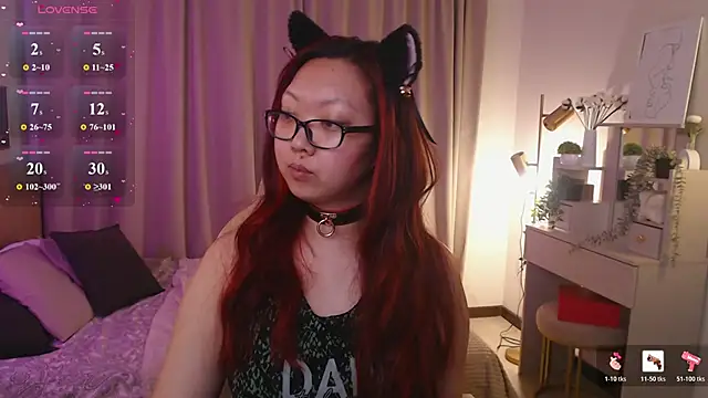 Snapshot of Marine_Vact chatting on 3, 6, 2026 Marine Vact online show from 3, 6, 2026