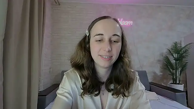 Snapshot of Anika_bloom chatting on 10, 2, 2025 Anika bloom online show from 10, 2, 2025