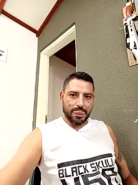 P4uzud4O online show from 22, 3, 2026