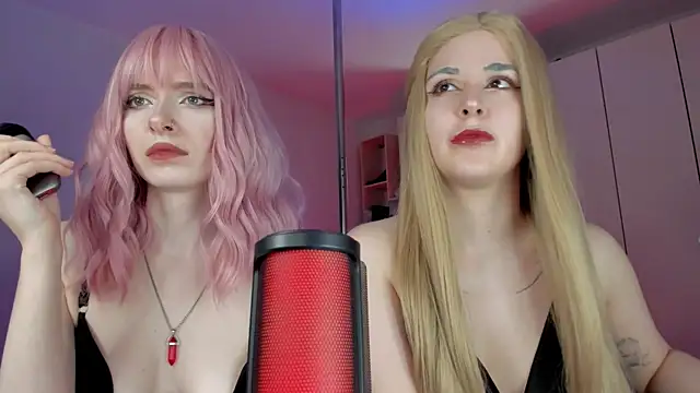 Snapshot of mollyposhh chatting on 6, 7, 2026 mollyposhh online show from 6, 7, 2026