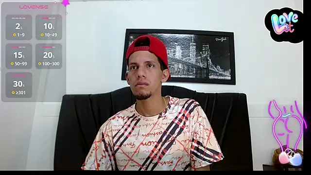 Snapshot of kevin__fox_ chatting on 3, 2, 2025 kevin fox online show from 3, 2, 2025