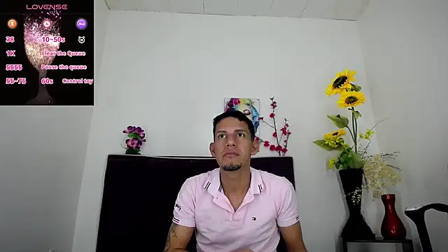 Snapshot of kevin__fox_ chatting on 24, 2, 2025 kevin fox online show from 24, 2, 2025