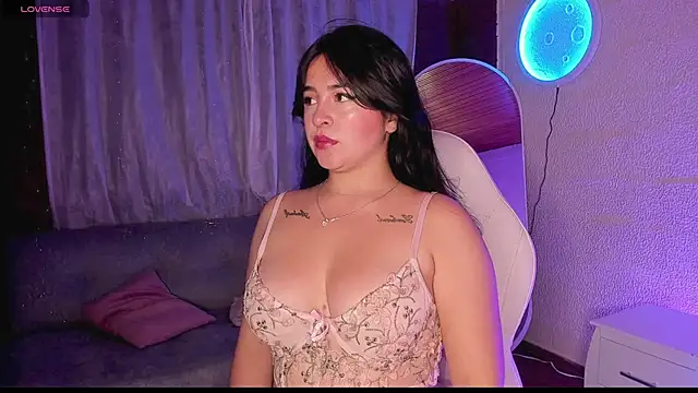 Snapshot of sunshine_maddy chatting on 25, 1, 2025 sunshine maddy online show from 25, 1, 2025