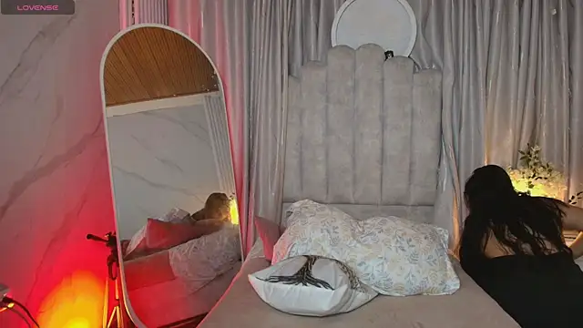 Snapshot of sunshine_maddy chatting on 24, 6, 2026 sunshine maddy online show from 24, 6, 2026