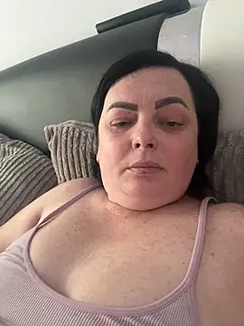 Amandamuller1982 online show from 16, 1, 2025