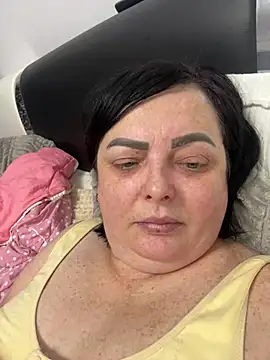 Amandamuller1982 online show from 12, 2, 2025