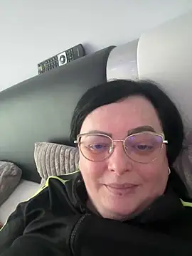 Amandamuller1982 online show from 18, 2, 2025