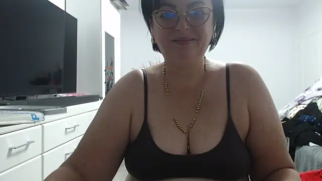 Amandamuller1982 online show from 22, 10, 2025