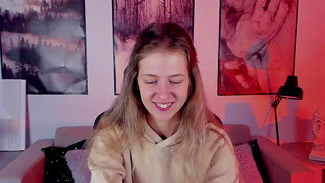 Sharon Evansi online show from 6, 12, 2024