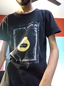 Snapshot of Luffyslim chatting on 2, 12, 2024 Luffyslim online show from 2, 12, 2024