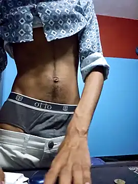 Snapshot of Luffyslim chatting on 4, 12, 2024 Luffyslim online show from 4, 12, 2024