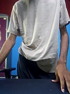 Snapshot of Luffyslim chatting on 11, 2, 2025 Luffyslim online show from 11, 2, 2025