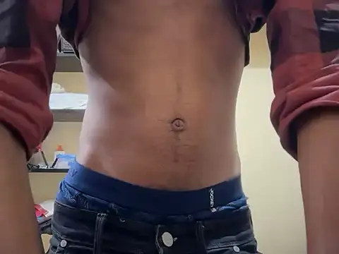 Snapshot of Luffyslim chatting on 21, 3, 2026 Luffyslim online show from 21, 3, 2026