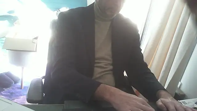 Snapshot of shyfrenchcock1 chatting on 17, 1, 2025 shyfrenchcock1 online show from 17, 1, 2025