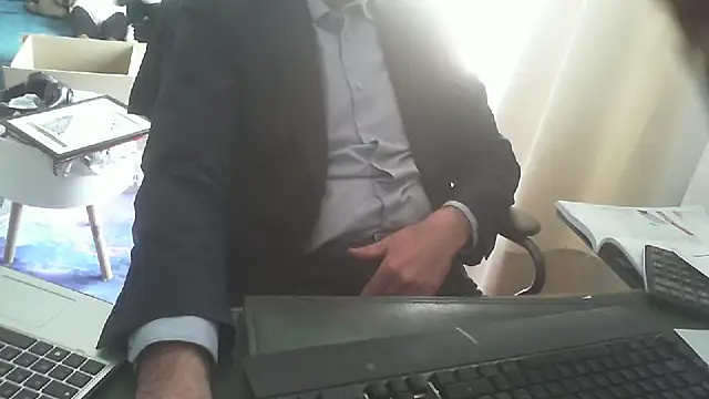 Snapshot of shyfrenchcock1 chatting on 6, 3, 2025 shyfrenchcock1 online show from 6, 3, 2025