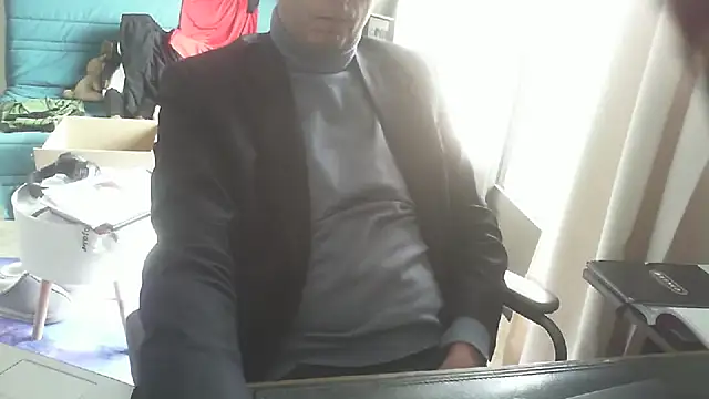 Snapshot of shyfrenchcock1 chatting on 10, 3, 2025 shyfrenchcock1 online show from 10, 3, 2025