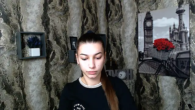 KarolinaRosse  online show from 30, 12, 2024