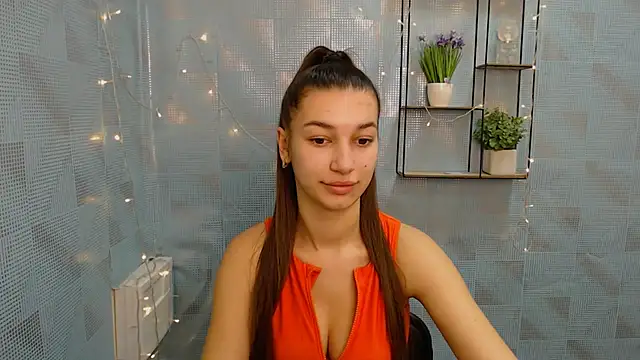 KarolinaRosse  online show from 22, 1, 2025