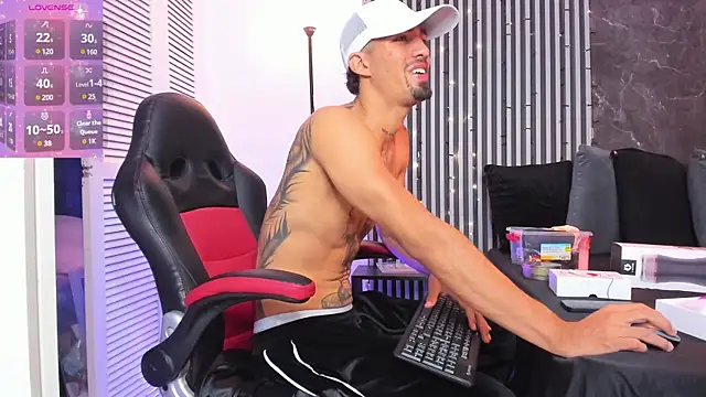 Snapshot of Duriel_ chatting on 11, 1, 2025 Duriel online show from 11, 1, 2025