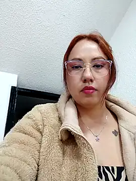 Snapshot of VIOLETA-25_ chatting on 2, 2, 2025 VIOLETA-25 online show from 2, 2, 2025