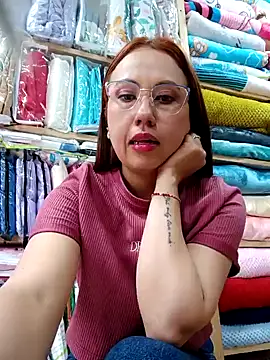 Snapshot of VIOLETA-25_ chatting on 5, 2, 2025 VIOLETA-25 online show from 5, 2, 2025