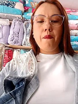 Snapshot of VIOLETA-25_ chatting on 24, 2, 2025 VIOLETA-25 online show from 24, 2, 2025