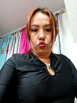Snapshot of VIOLETA-25_ chatting on 22, 3, 2025 VIOLETA-25 online show from 22, 3, 2025
