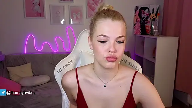 Maya Rave online show from 12, 2, 2026