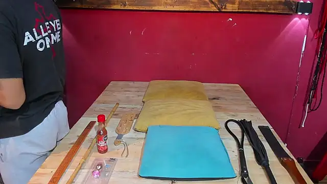 BDSM Vantablack  online show from 21, 3, 2026