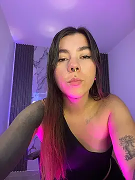 Snapshot of luccianagreyy chatting on 28, 4, 2026 luccianagreyy online show from 28, 4, 2026